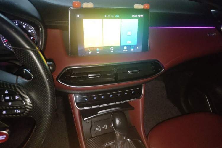 Used MG HS 2019 20T Automatic Two-Wheel Drive Trophy Super Sport Version China VI Standard Audio And AC Panel