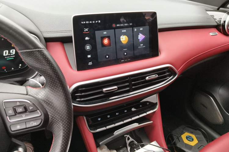Used MG HS 2019 30T Automatic 2WD Trophy Supreme Edition China VI Standard Audio And AC Panel