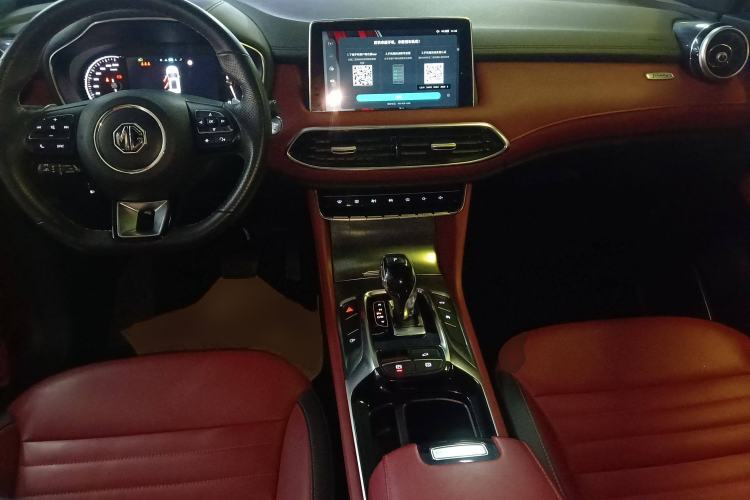 Used MG HS 2019 30T Automatic 2WD Trophy Enhanced Version China VI Standard Center Console