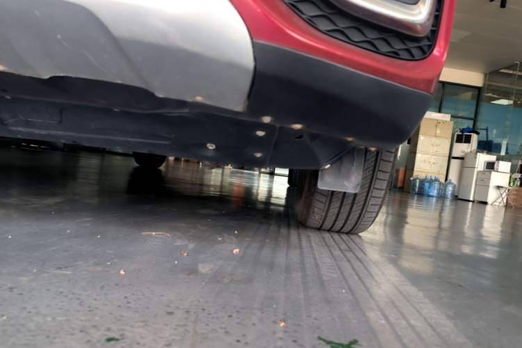 Used MG HS 2019 20T Automatic Two-Wheel Drive Luxury Edition China VI Standard Chassis Front Left