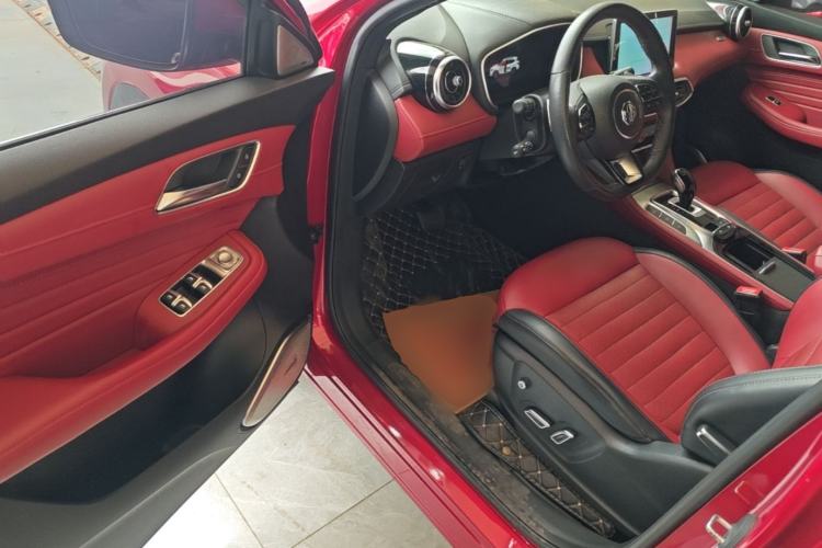 Used MG HS 2019 30T Automatic 2WD Trophy Supreme Edition China VI Standard Driver Seat