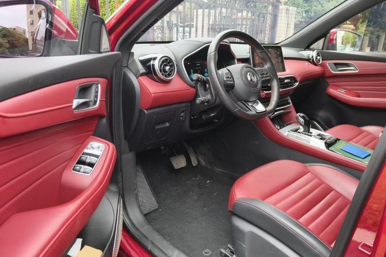 Used MG HS 2019 30T Automatic 2WD Trophy Supreme Edition China VI Standard Driver Seat