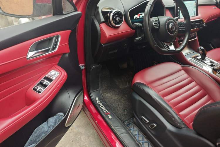 Used MG HS 2019 30T Automatic 2WD Trophy Supreme Edition China VI Standard Driver Seat