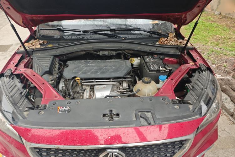 Used MG HS 2019 30T Automatic 2WD Trophy Supreme Edition China VI Standard Engine Bay