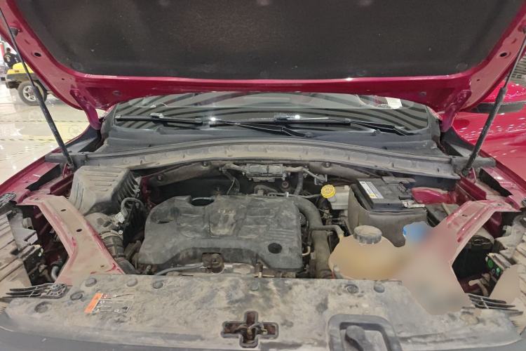Used MG HS 2019 20T Automatic Two-Wheel Drive Trophy Super Sport Version China VI Standard Engine Bay