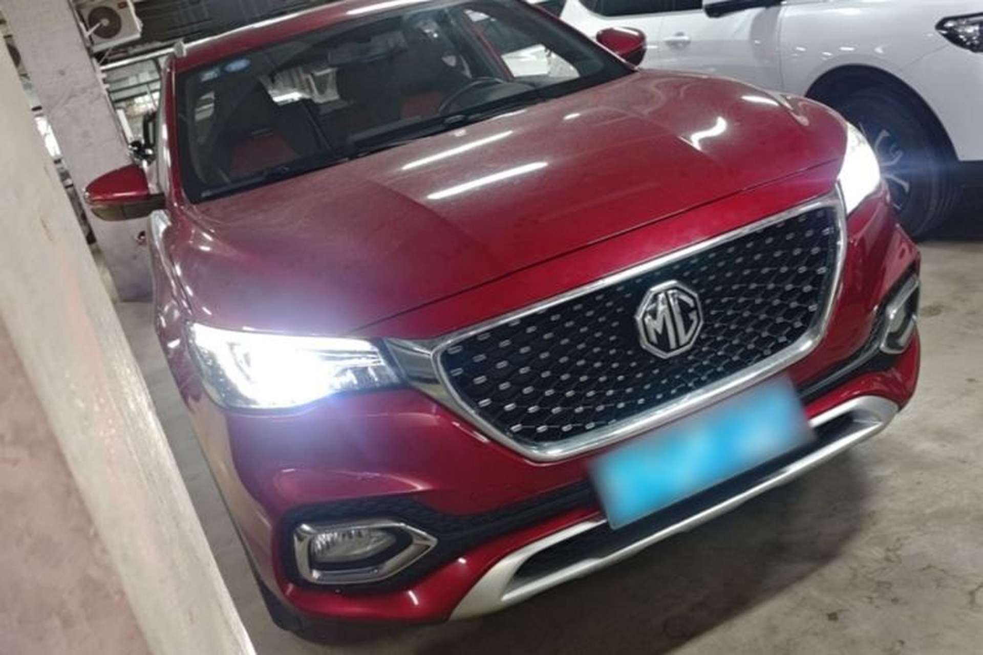Used MG HS 2019 20T Automatic Two-Wheel Drive Trophy Super Sport Version China VI Standard Front Right 45 Deg