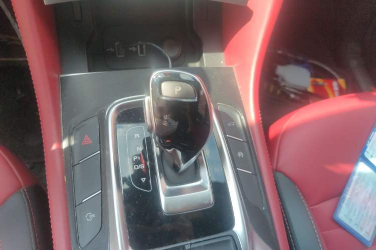 Used MG HS 2019 30T Automatic 2WD Trophy Enhanced Version China VI Standard Gear Lever