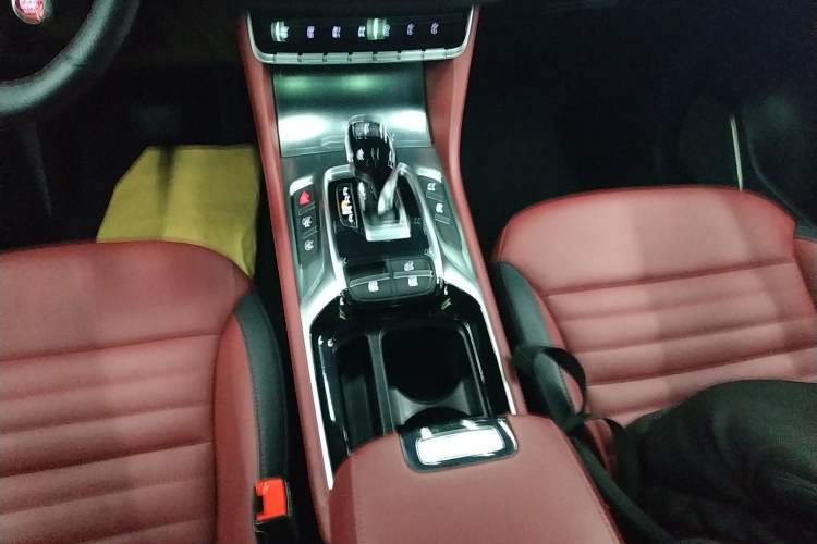 Used MG HS 2019 30T Automatic 2WD Trophy Supreme Edition China VI Standard Gear Lever