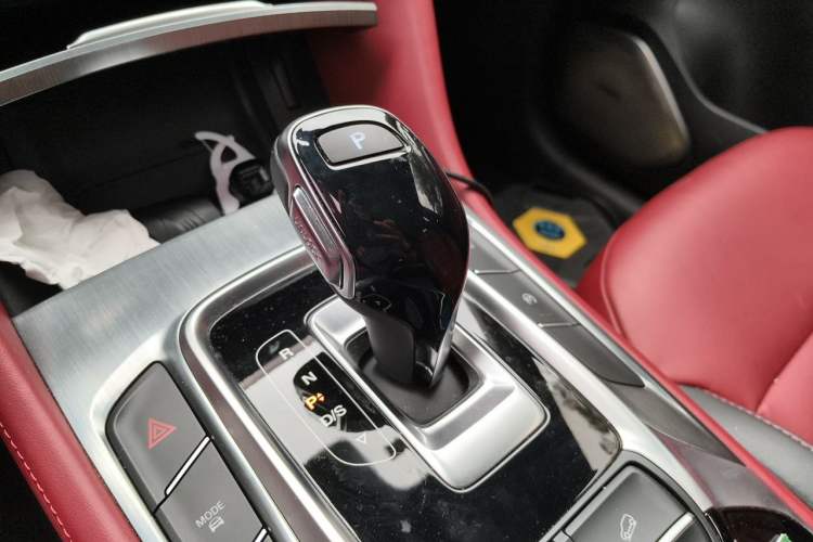 Used MG HS 2019 30T Automatic 2WD Trophy Supreme Edition China VI Standard Gear Lever