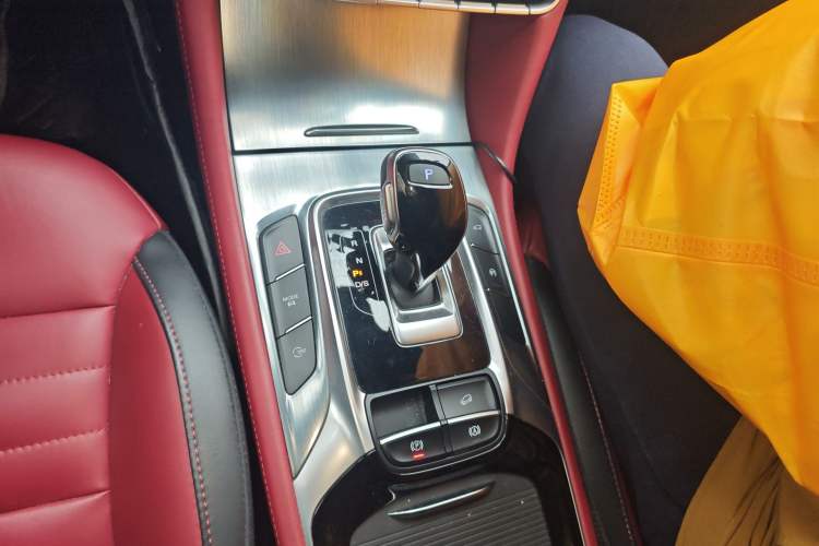 Used MG HS 2019 30T Automatic 2WD Trophy Supreme Edition China VI Standard Gear Lever