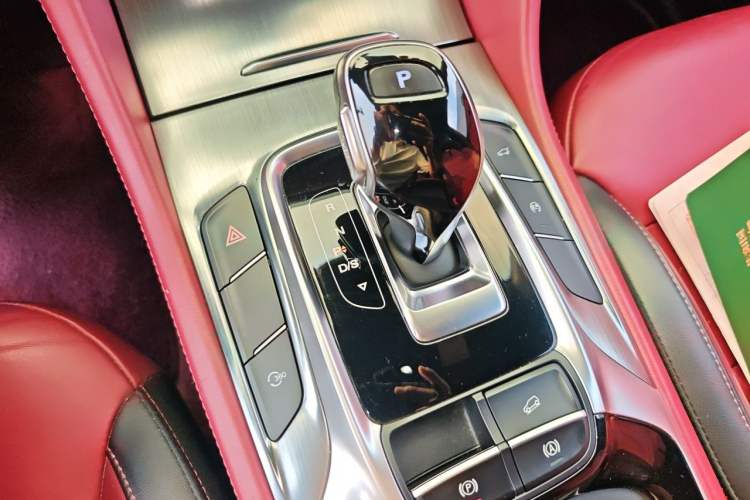 Used MG HS 2019 30T Automatic 2WD Trophy Enhanced Version China VI Standard Gear Lever