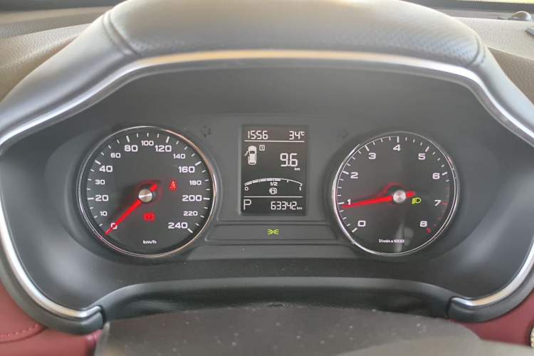 Used MG HS 2019 20T Automatic Two-Wheel Drive Trophy Super Sport Version China VI Standard Instrument Cluster