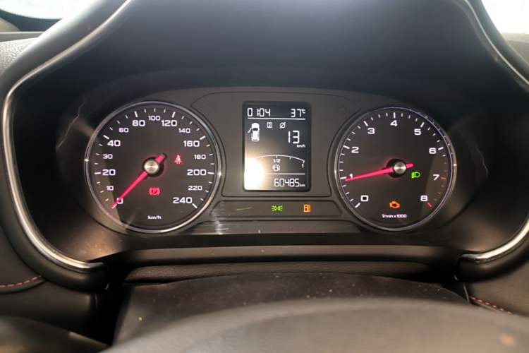 Used MG HS 2019 20T Automatic Two-Wheel Drive Luxury Edition China VI Standard Instrument Cluster