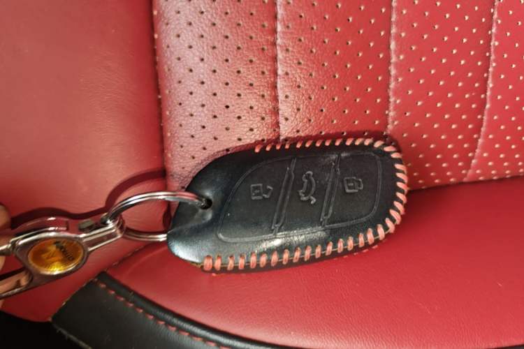 Used MG HS 2019 30T Automatic 2WD Trophy Supreme Edition China VI Standard Interior 1