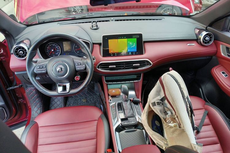 Used MG HS 2019 20T Automatic Two-Wheel Drive Trophy Super Sport Version China VI Standard Interior 2