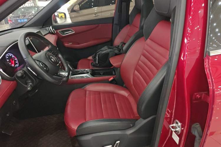 Used MG HS 2019 20T Automatic Two-Wheel Drive Trophy Super Sport Version China VI Standard Left Front Seat