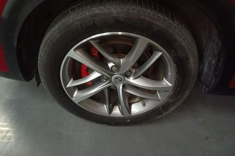 Used MG HS 2019 30T Automatic 2WD Trophy Enhanced Version China VI Standard Left Front Wheel Hub