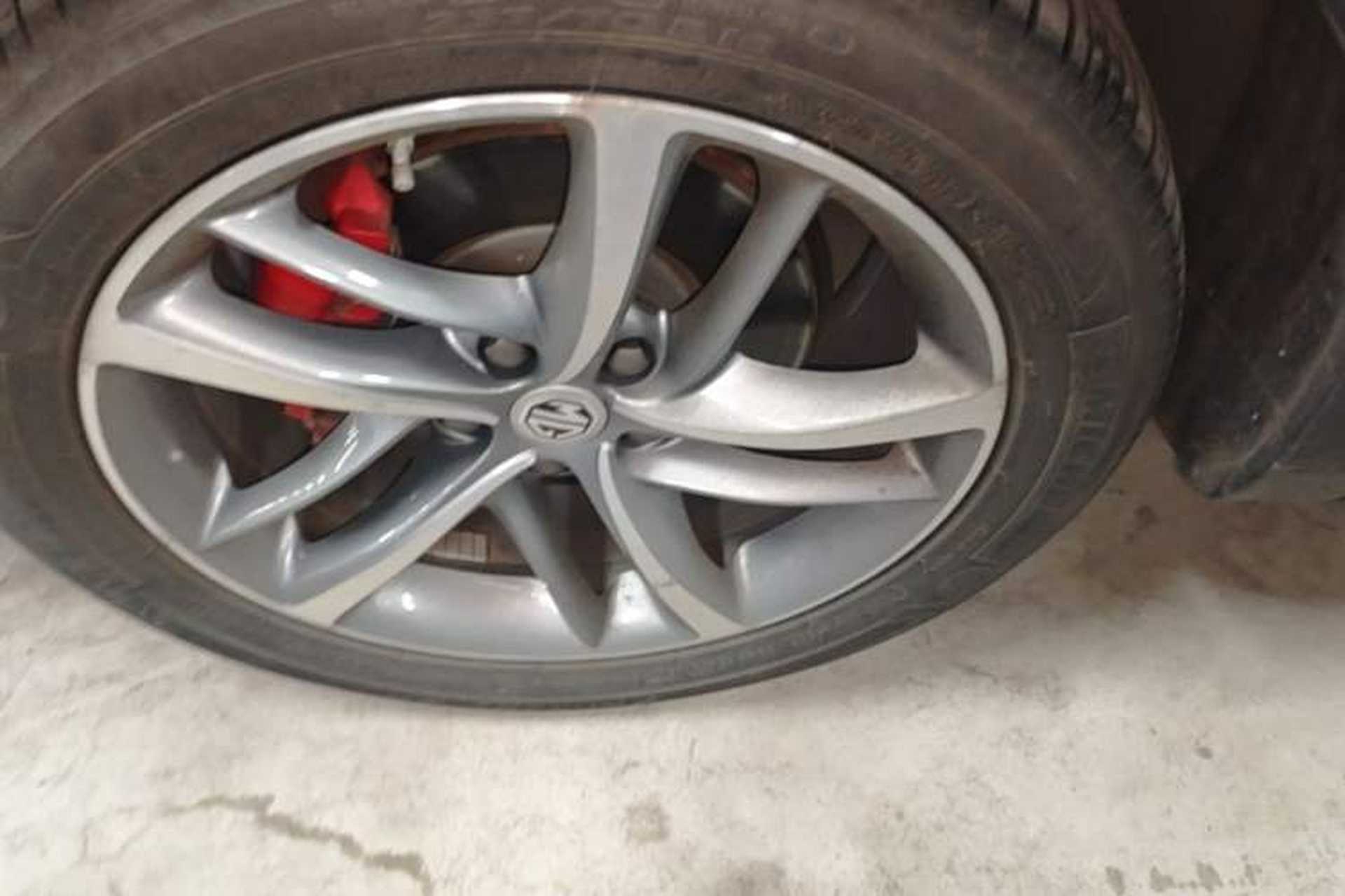 Used MG HS 2019 20T Automatic Two-Wheel Drive Trophy Super Sport Version China VI Standard Left Front Wheel Hub