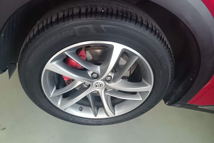 Used MG HS 2019 20T Automatic Two-Wheel Drive Trophy Super Sport Version China VI Standard Left Front Wheel Hub