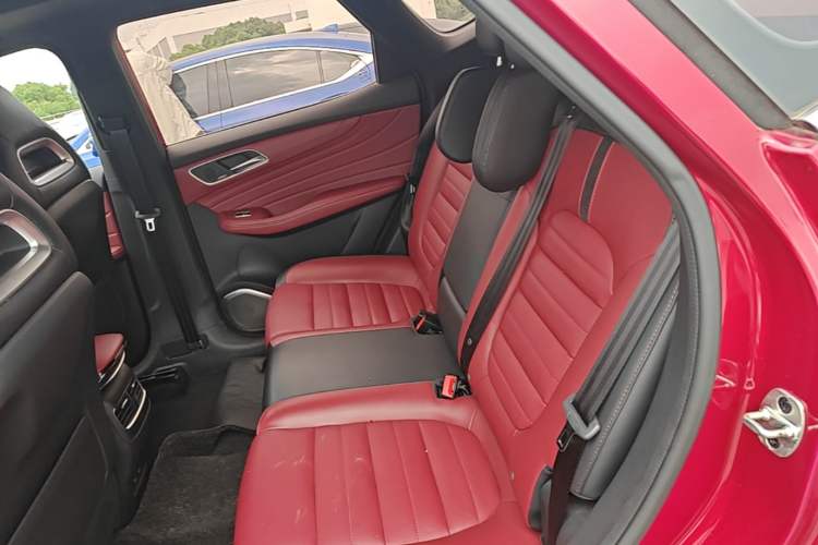 Used MG HS 2019 30T Automatic 2WD Trophy Supreme Edition China VI Standard Left Rear Seat