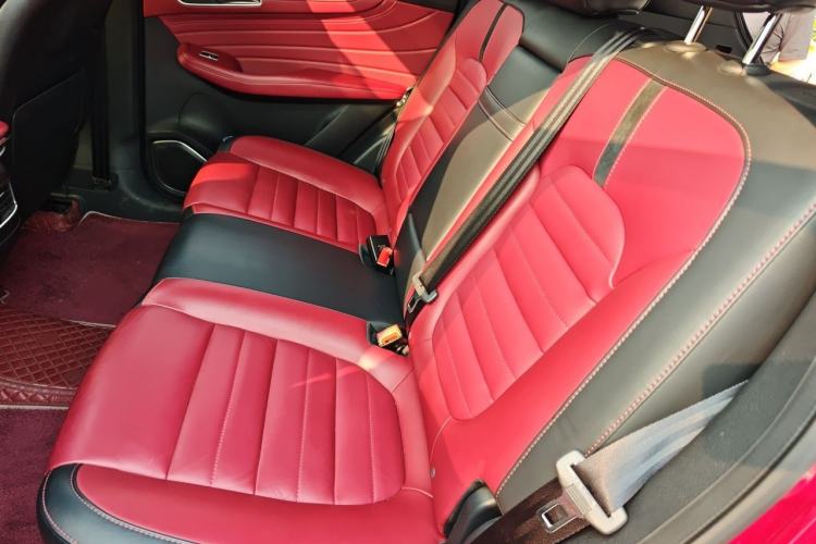 Used MG HS 2019 30T Automatic 2WD Trophy Enhanced Version China VI Standard Left Rear Seat