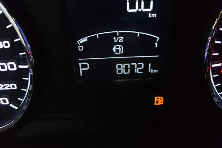 Used MG HS 2019 20T Automatic Two-Wheel Drive Trophy Super Sport Version China VI Standard Odometer Close Up
