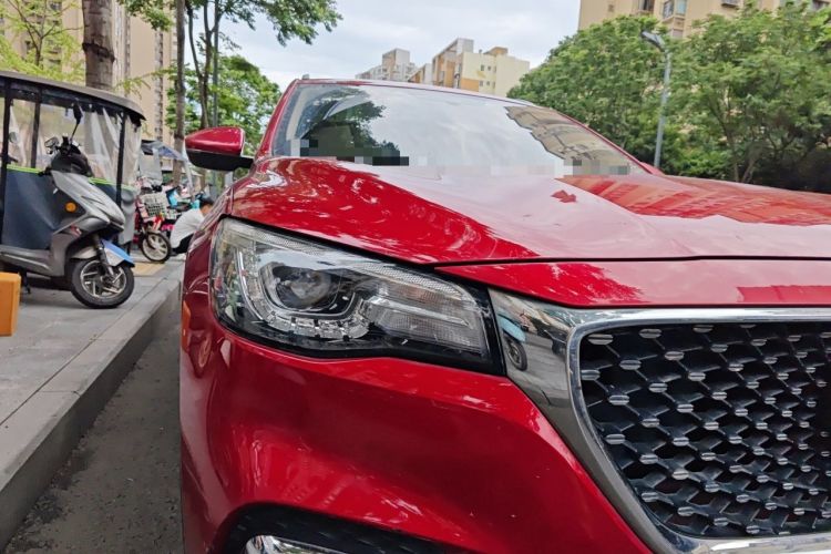 Used MG HS 2019 20T Automatic Two-Wheel Drive Luxury Edition China VI Standard Right Front Headlight