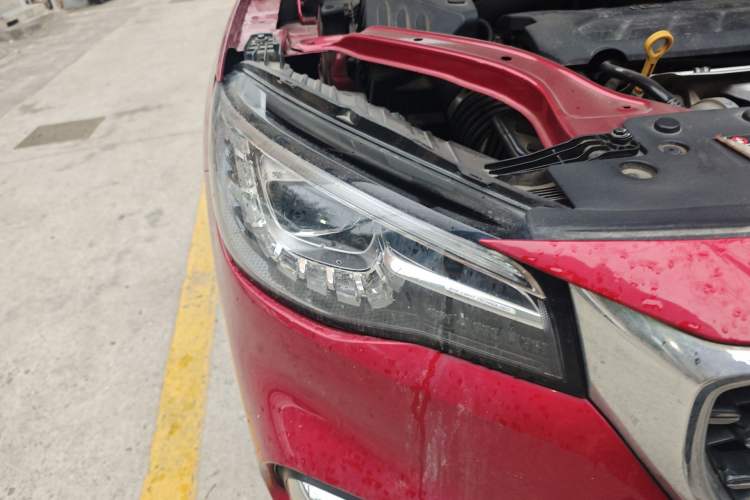 Used MG HS 2019 30T Automatic 2WD Trophy Supreme Edition China VI Standard Right Front Headlight