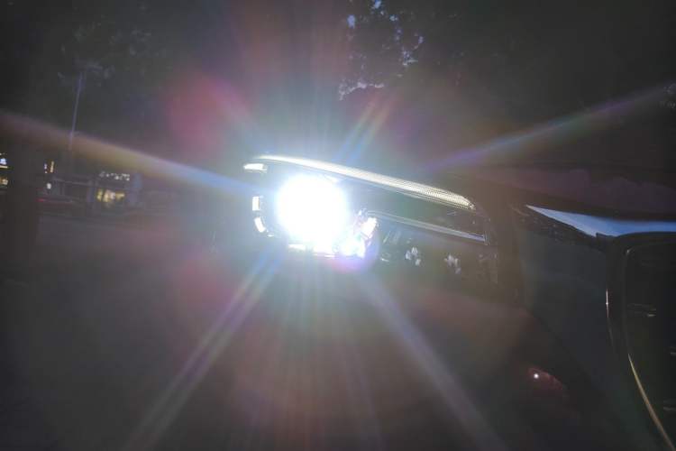 Used MG HS 2019 30T Automatic 2WD Trophy Supreme Edition China VI Standard Right Front Headlight