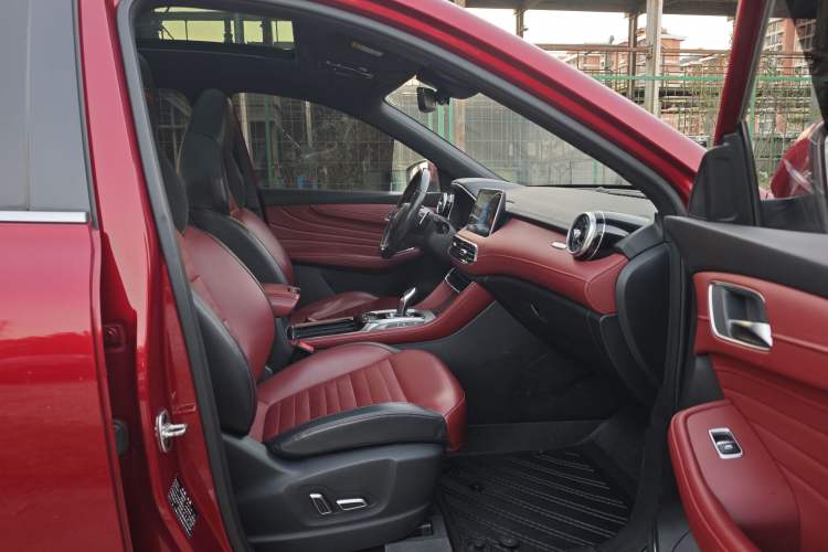 Used MG HS 2019 30T Automatic 2WD Trophy Enhanced Version China VI Standard Right Front Seat