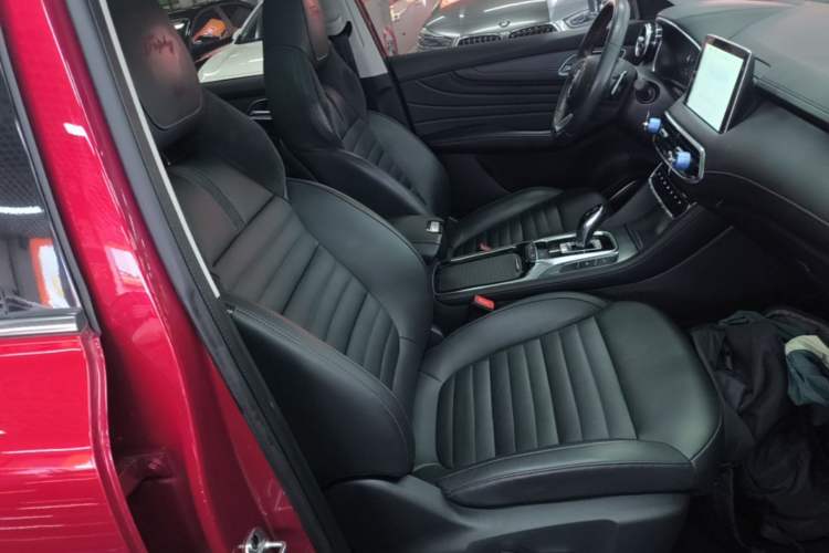 Used MG HS 2019 30T Automatic 2WD Trophy Enhanced Version China VI Standard Right Front Seat