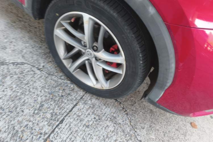 Used MG HS 2019 30T Automatic 2WD Trophy Supreme Edition China VI Standard Right Front Wheel Hub