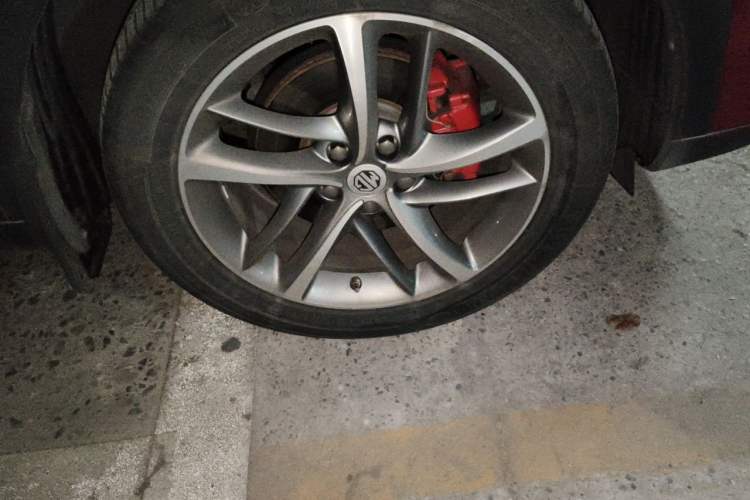 Used MG HS 2019 20T Automatic Two-Wheel Drive Trophy Super Sport Version China VI Standard Right Front Wheel Hub