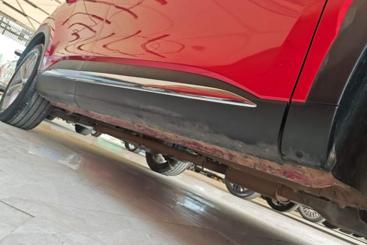Used MG HS 2019 30T Automatic 2WD Trophy Supreme Edition China VI Standard Right Side Sill