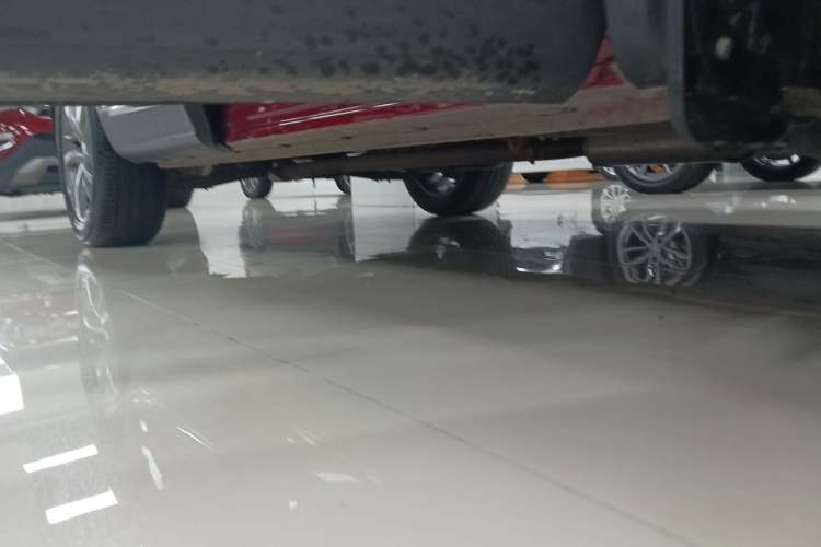 Used MG HS 2019 30T Automatic 2WD Trophy Enhanced Version China VI Standard Right Side Sill
