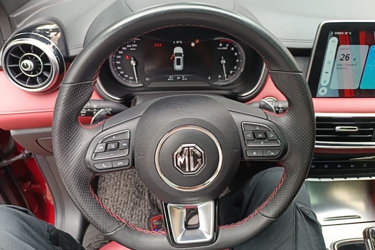 Used MG HS 2019 30T Automatic 2WD Trophy Enhanced Version China VI Standard Steering Wheel