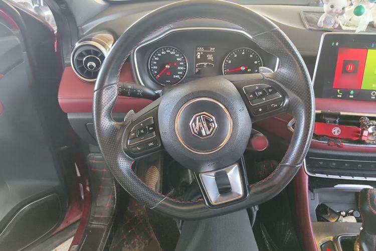Used MG HS 2019 20T Automatic Two-Wheel Drive Trophy Super Sport Version China VI Standard Steering Wheel