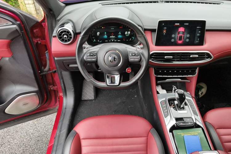 Used MG HS 2019 30T Automatic 2WD Trophy Supreme Edition China VI Standard Steering Wheel