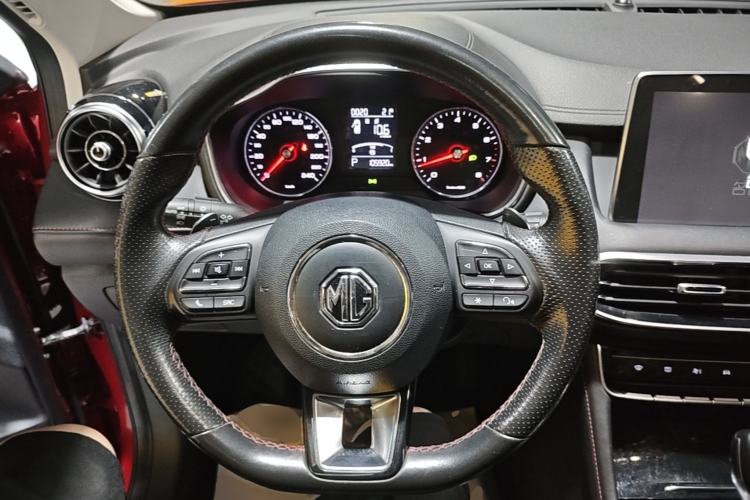 Used MG HS 2019 20T Automatic Two-Wheel Drive Luxury Edition China VI Standard Steering Wheel