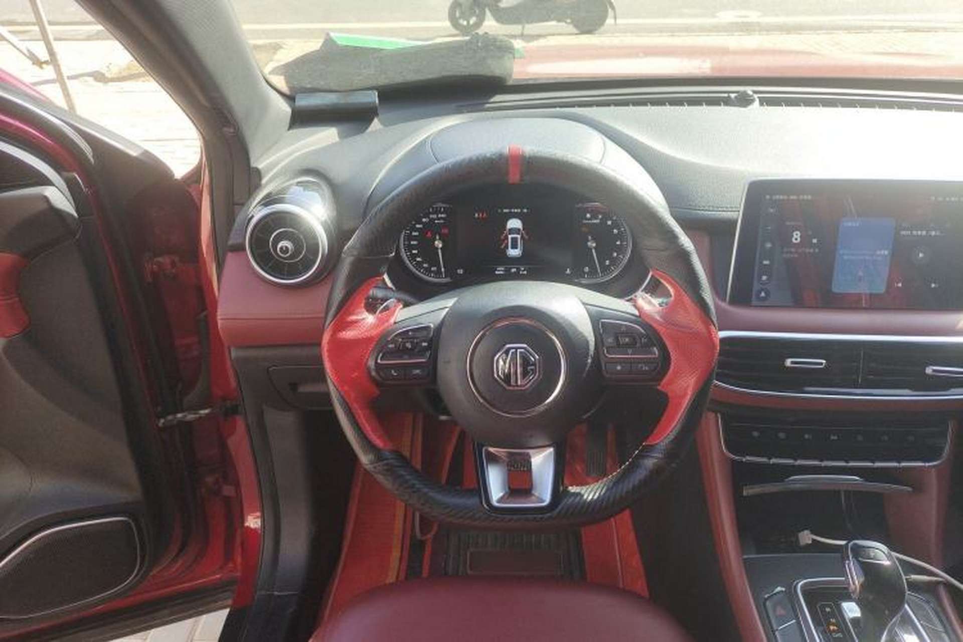 Used MG HS 2019 30T Automatic 2WD Trophy Enhanced Version China VI Standard Steering Wheel