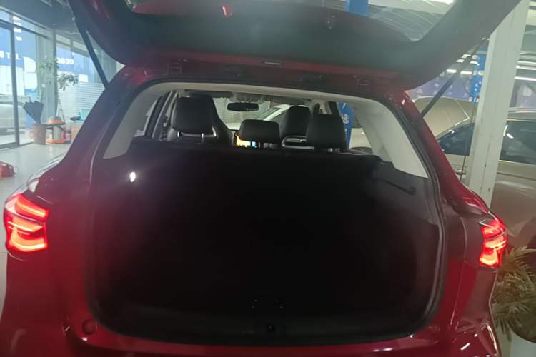 Used MG HS 2019 20T Automatic Two-Wheel Drive Trophy Super Sport Version China VI Standard Trunk