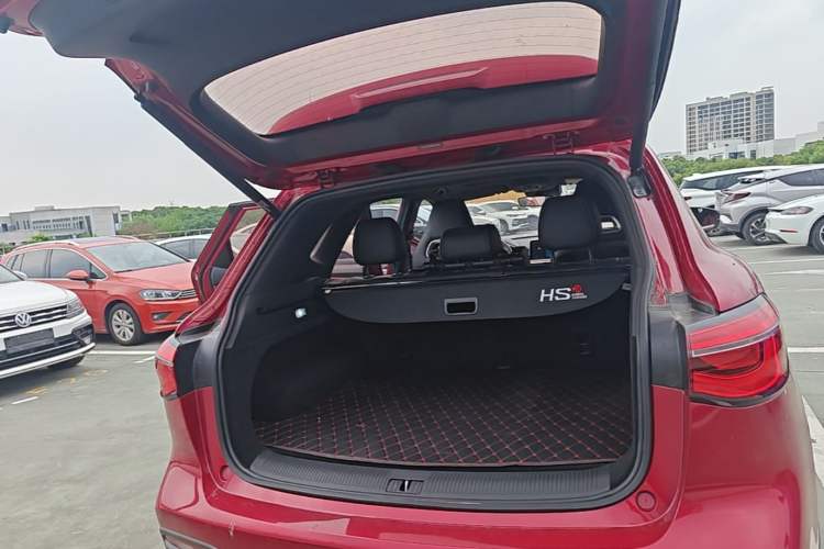Used MG HS 2019 30T Automatic 2WD Trophy Supreme Edition China VI Standard Trunk