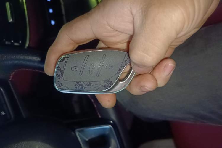 Used MG HS 2019 30T Automatic 2WD Trophy Enhanced Version China VI Standard Vehicle Key