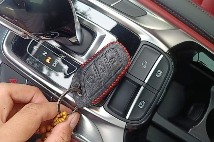 Used MG HS 2019 30T Automatic 2WD Trophy Enhanced Version China VI Standard Vehicle Key