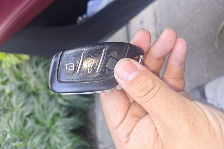 Used MG HS 2019 30T Automatic 2WD Trophy Supreme Edition China VI Standard Vehicle Key