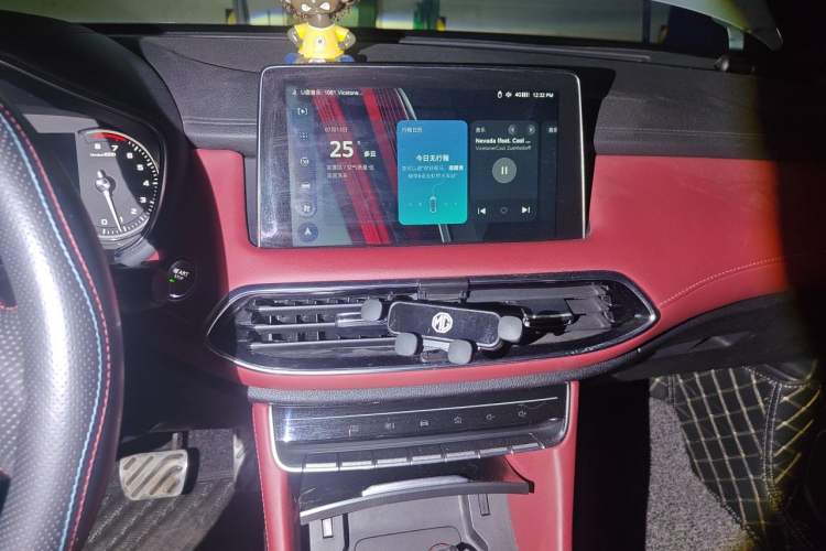 Used MG HS 2019 30T Automatic 2WD Trophy Enhanced Version China VI Standard Audio And AC Panel