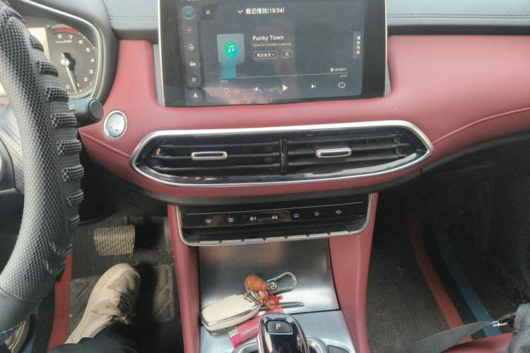 Used MG HS 2019 30T Automatic 2WD Trophy Enhanced Version China VI Standard Audio And AC Panel