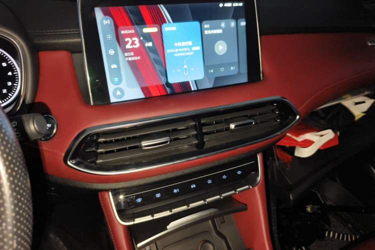 Used MG HS 2019 30T Automatic 2WD Trophy Enhanced Version China VI Standard Audio And AC Panel