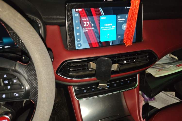 Used MG HS 2019 30T Automatic 2WD Trophy Supreme Edition China VI Standard Audio And AC Panel