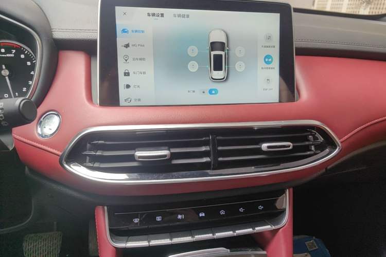 Used MG HS 2019 30T Automatic 2WD Trophy Enhanced Version China VI Standard Audio And AC Panel